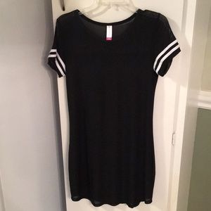 Women’s No Boundaries dress
